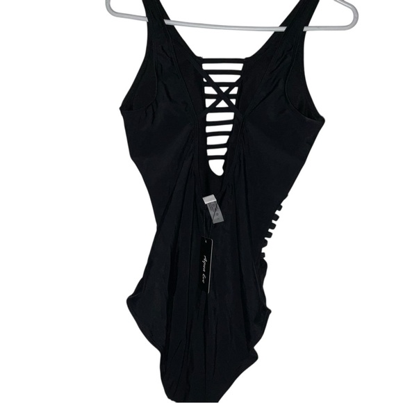 🖤 Aqua Eve Black Strappy One-Piece Swimsuit – Size 10 (NWT) - Picture 6 of 6